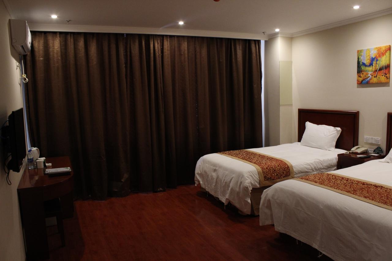 Greentree Inn Shanghai Expo Site South Yanggao Road Subway Station Express Hotel 외부 사진